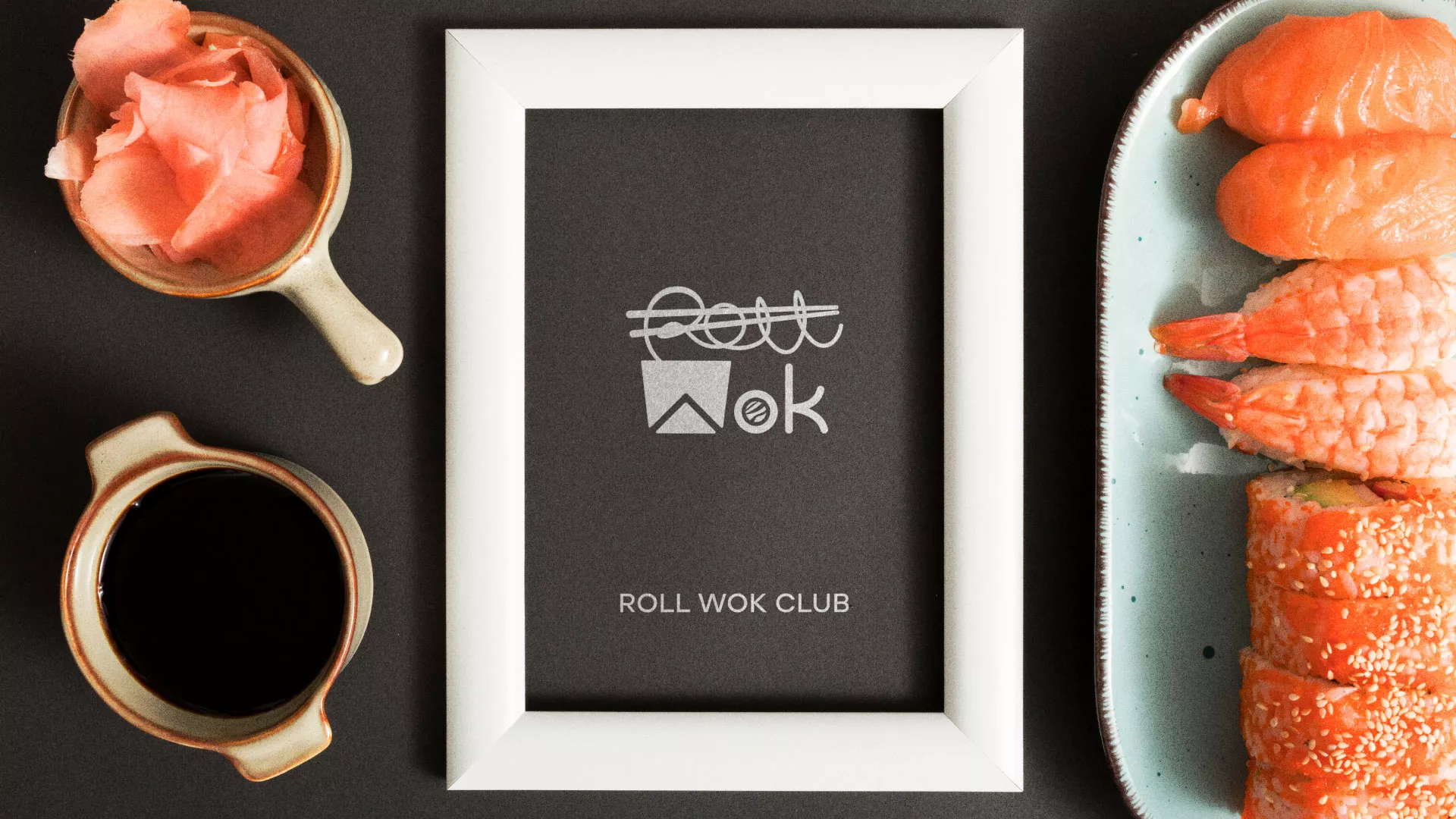 Разработка логотипа суши-бара «Roll Wok Club» в Городищах