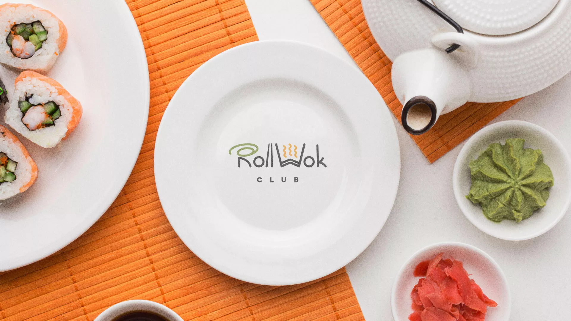 Разработка логотипа и фирменного стиля в Городищах для суши-бара «Roll Wok Club» Разработка логотипа и фирменного стиля в Городищах для суши-бара «Roll Wok Club»